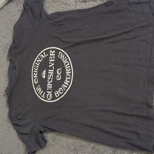 Quicksilver T-Shirt - Medium